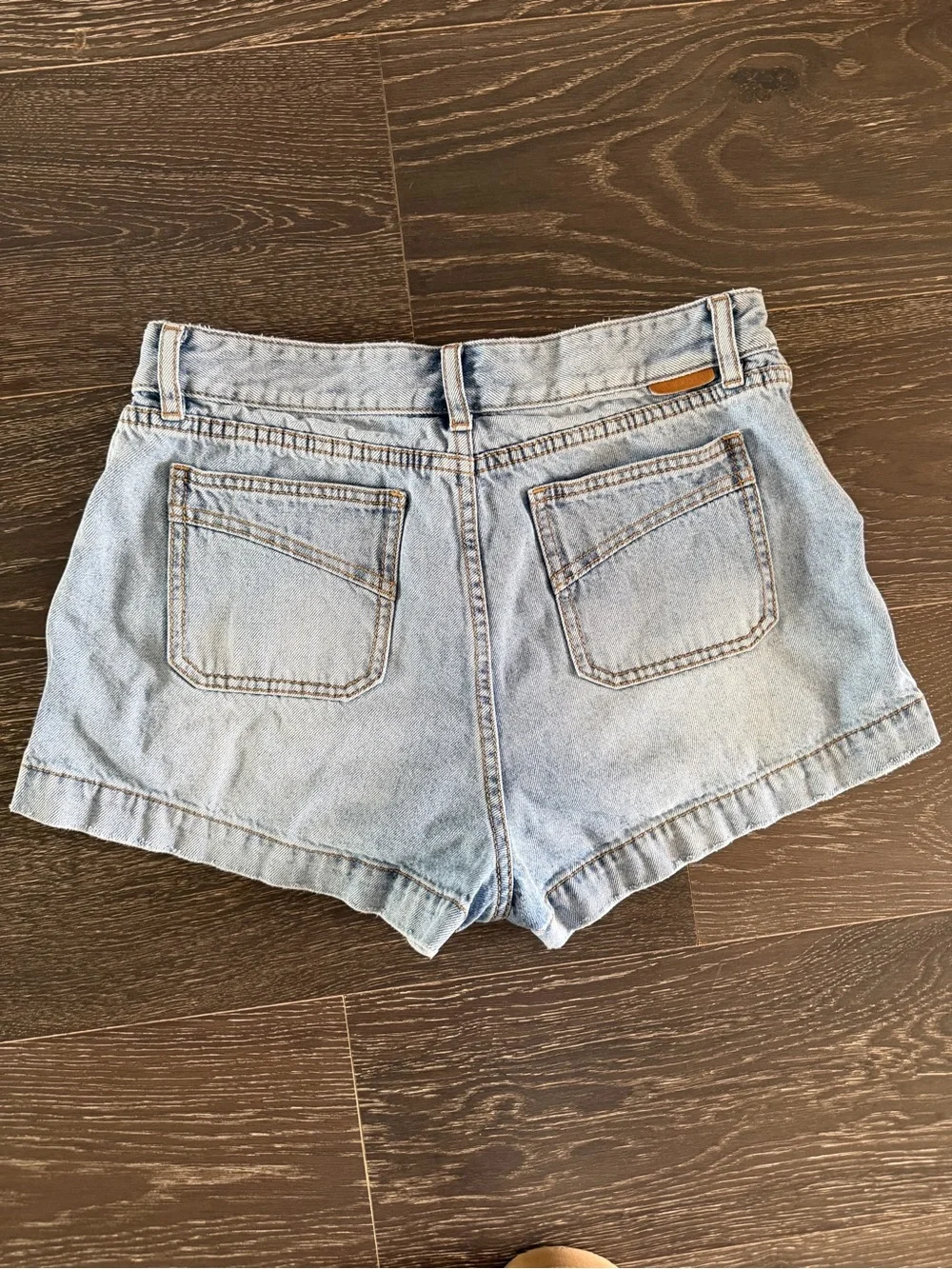 Zimmermann Light Wash High-Rise Denim Short with Front Flap Pockets - Picture 6 of 6